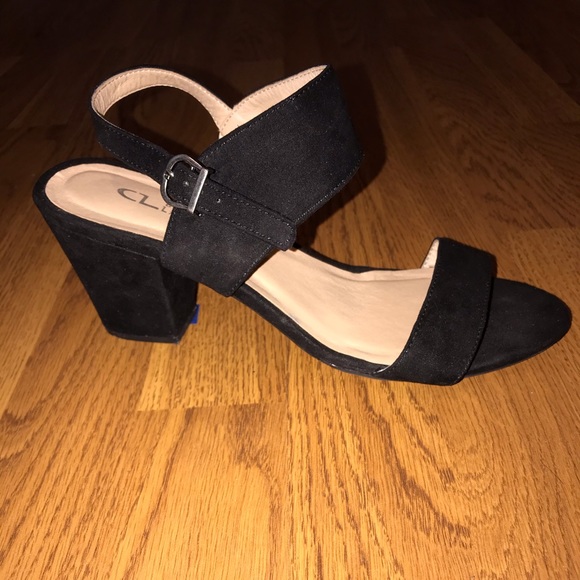 Heels - Picture 2 of 2